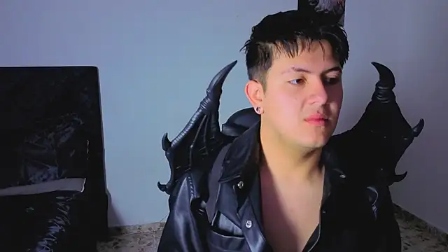 Ryan Doretti online show from 10.31.25