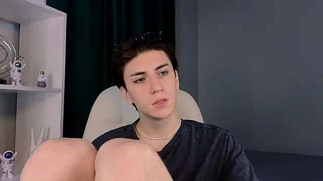 Oliver Starboy online show from 09.20.25