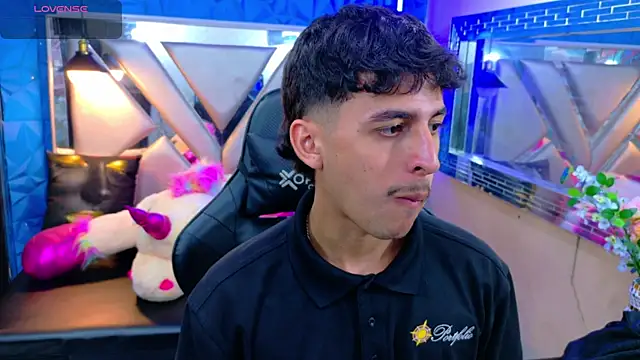 Snapshot of Alan_Del_Reyx chatting on 09.26.25 Alan Del Reyx online show from 09.26.25