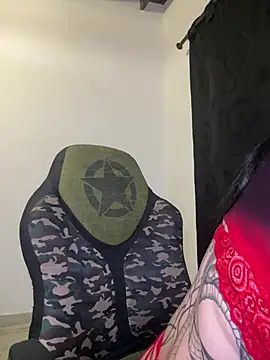 QUEENLAMIAXX online show from 04.18.26