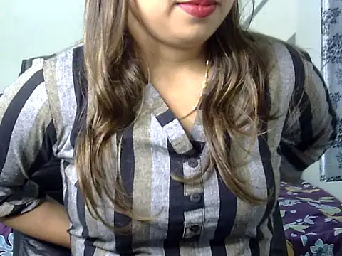Snapshot of soni_Neya chatting on 10.06.25 soni Neya online show from 10.06.25