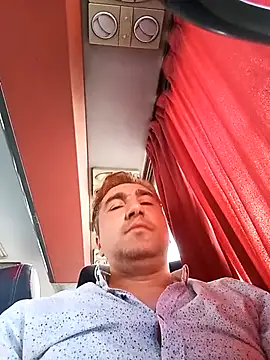 Snapshot of mert0359 chatting on 09.24.25 mert0359 online show from 09.24.25