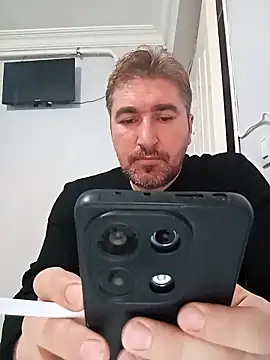 Snapshot of mert0359 chatting on 12.03.25 mert0359 online show from 12.03.25