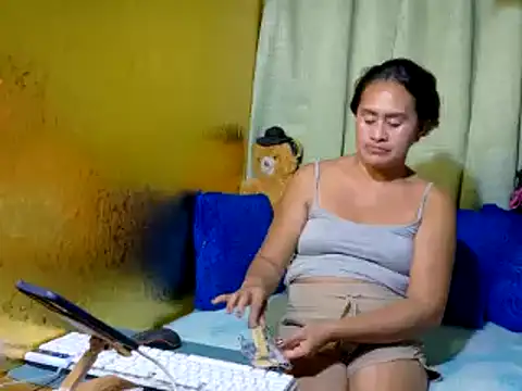 xxloveheart online show from 04.14.26