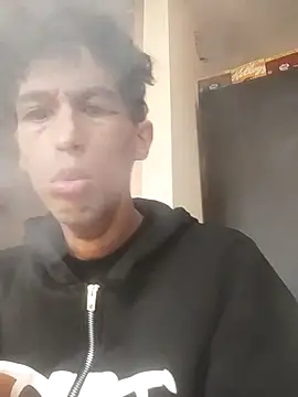 lusiboy96 online show from 09.29.25