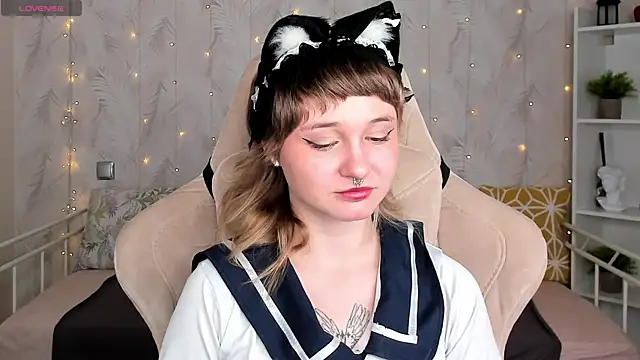 Tori Cutie online show from 04.21.26