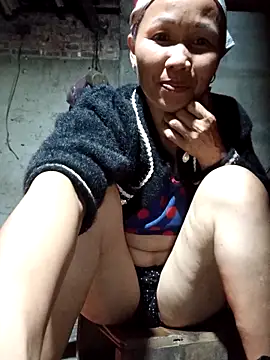 TinTin321 online show from 11.04.25