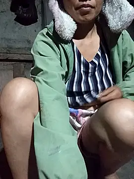 Snapshot of TinTin321 chatting on 02.10.26 TinTin321 online show from 02.10.26