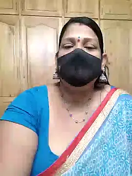 Snapshot of sutari84 chatting on 07.14.26 sutari84 online show from 07.14.26