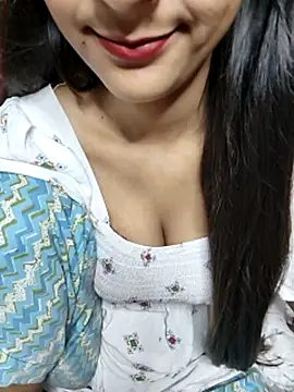 Indian-Aleena online show from 10.18.25