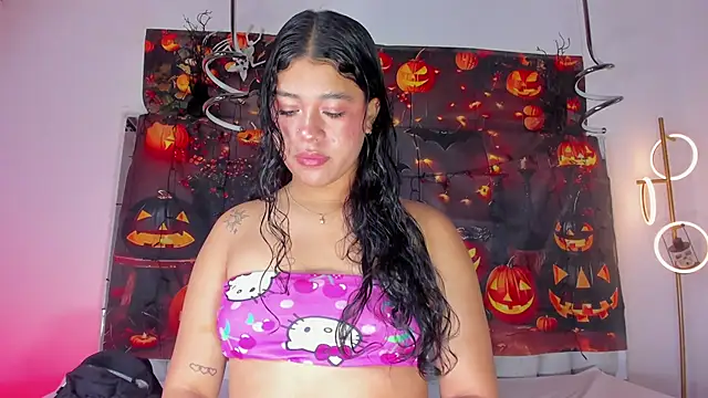 Snapshot of Ivy_nt chatting on 10.30.25 Ivy nt online show from 10.30.25