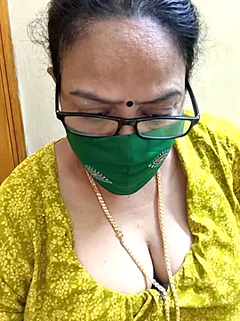 heera-rani online show from 12.17.25