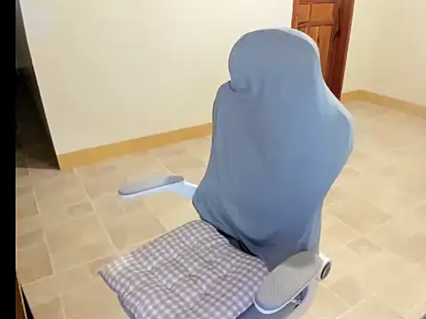 LustyNarra online show from 02.16.26