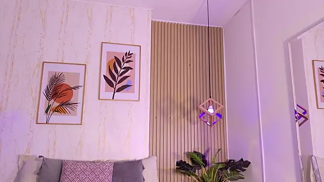 Ayleen Dunkan online show from 10.03.25