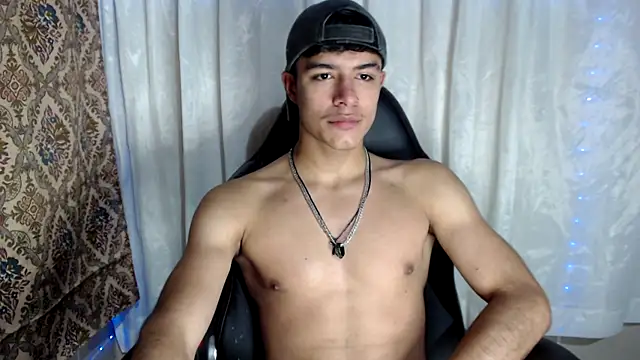 Snapshot of jacobbiker chatting on 11.09.25 jacobbiker online show from 11.09.25