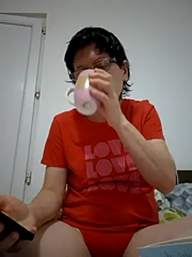 Snapshot of Vera_Elle chatting on 12.16.25 Vera Elle online show from 12.16.25