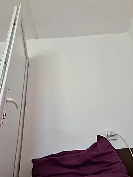 Vera Elle online show from 04.13.26