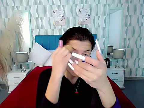 nathalialoes1 online show from 11.05.25