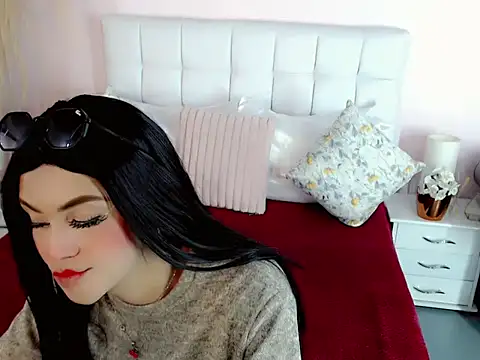 nathalialoes1 online show from 11.10.25