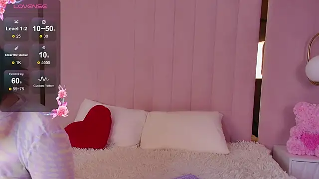 Miranda Kerry online show from 11.28.25