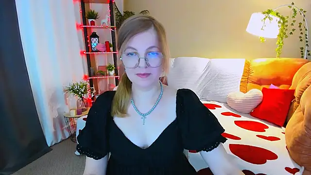 YourUniverser online show from 04.14.26