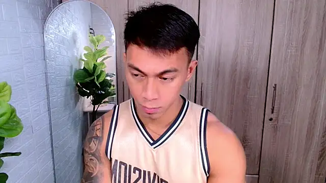 PinooyMilker online show from 10.27.25