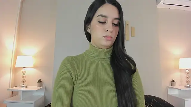 natachadiaz  online show from 11.20.25