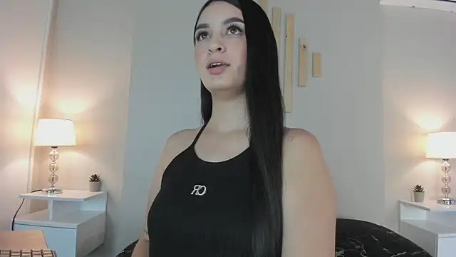 natachadiaz  online show from 11.24.25