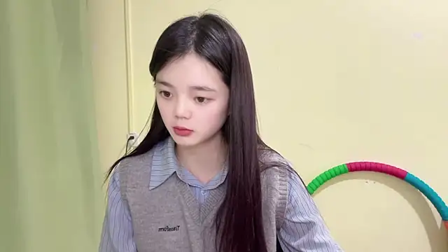 Nicole-13 online show from 01.06.26