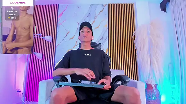 JulienSaint online show from 10.19.25