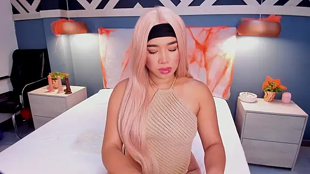 EmilyZahar online show from 10.23.25