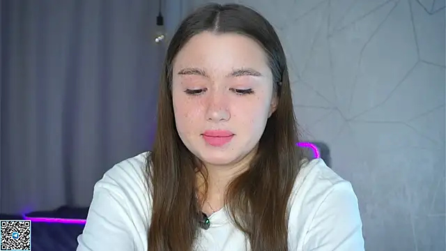 Snapshot of vvillywonka chatting on 10.28.25 vvillywonka online show from 10.28.25