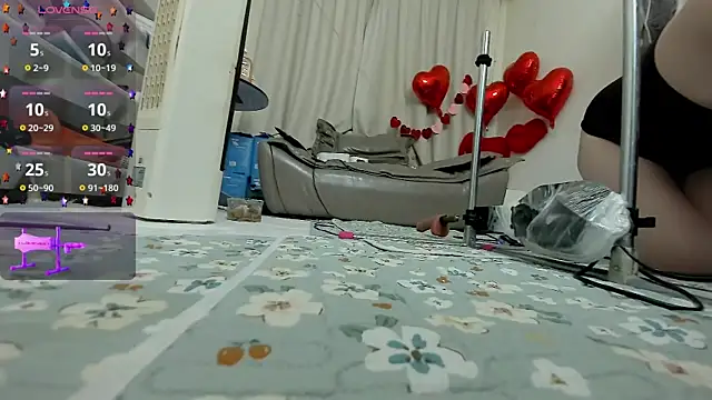 Snapshot of fox-yiyi chatting on 02.12.26 fox-yiyi online show from 02.12.26