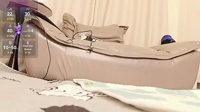 fox-yiyi online show from 04.11.26