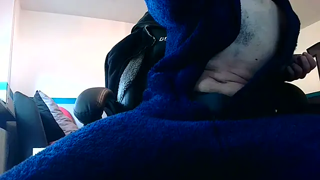 Snapshot of cdexsalive chatting on 09.27.25 cdexsalive online show from 09.27.25