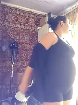 CutieMarine online show from 10.22.25