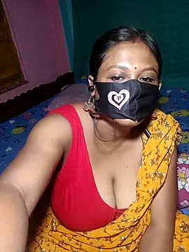 Snapshot of Hotty-rosni chatting on 09.27.25 Hotty-rosni online show from 09.27.25