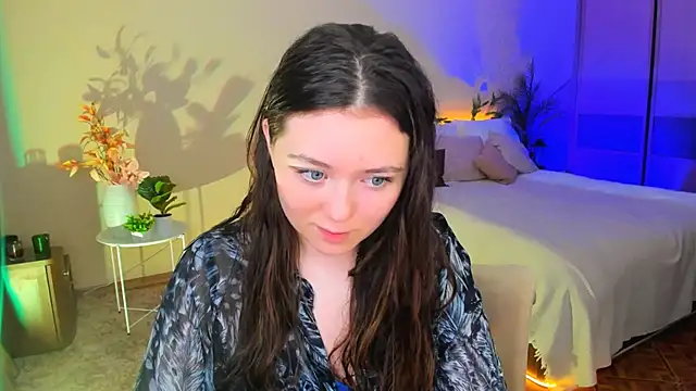 AlluringLookk online show from 11.29.25