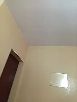 Snapshot of ziyadmomo chatting on 10.29.25 ziyadmomo online show from 10.29.25