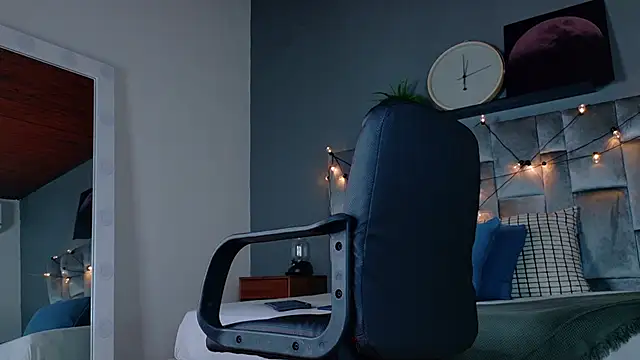 MrFox   online show from 03.05.26