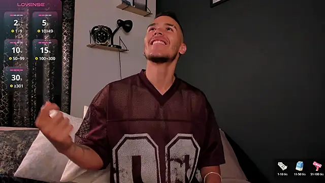 MarkSantozz online show from 11.23.25