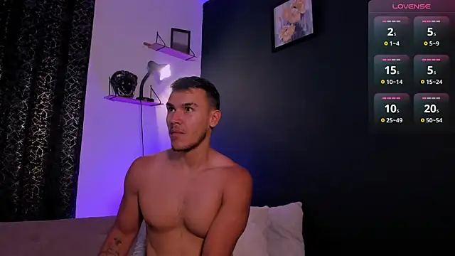 MarkSantozz online show from 04.07.26