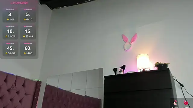 sara ramirez01 online show from 10.18.25