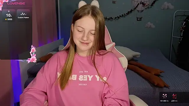 Snapshot of stefaniyaaa chatting on 09.26.25 stefaniyaaa online show from 09.26.25