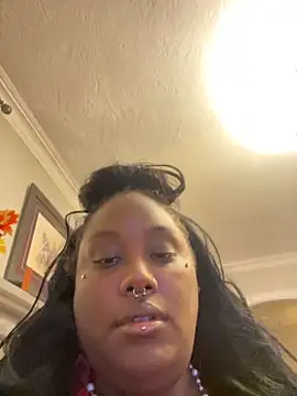 Cocomamii1 online show from 11.20.25