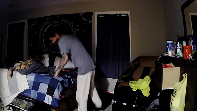 Snapshot of gypsyadventures1 chatting on 12.16.25 gypsyadventures1 online show from 12.16.25