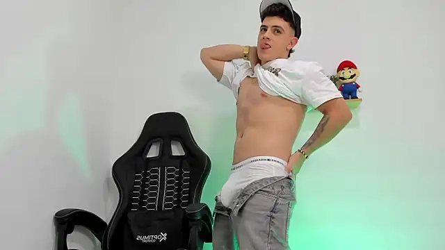 Mikecooper online show from 02.23.26