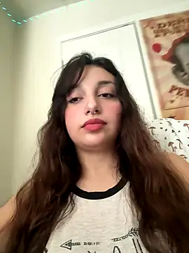 CharmingMaddie online show from 12.19.25