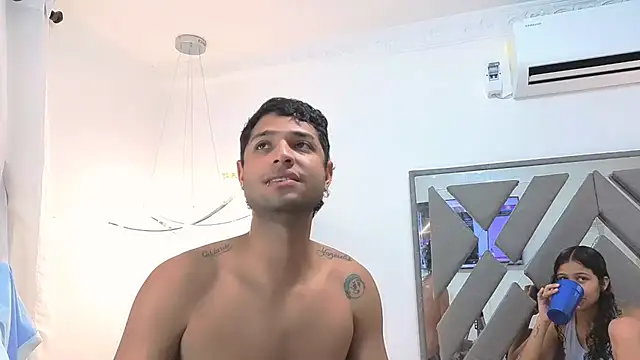 bamby kitty online show from 11.19.25