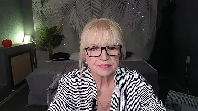 Sabina Ros online show from 11.20.25